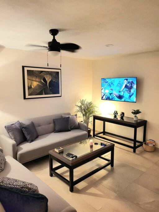 Departamento Centrico Y Moderno En Cancun. Ngoại thất bức ảnh